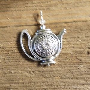 Silver teapot necklaces